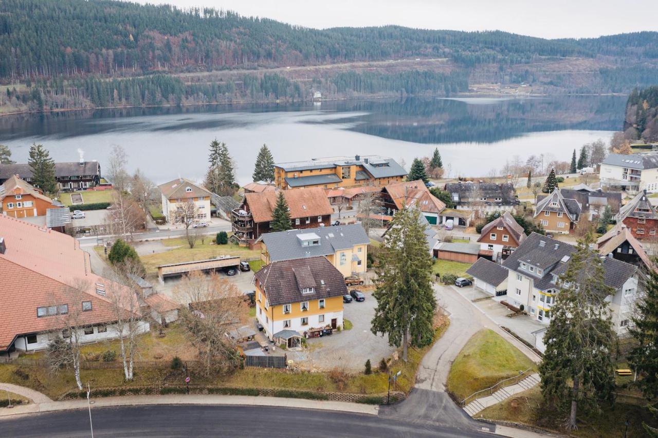 Gastehaus Sandvoss Titisee-Neustadt Exterior photo